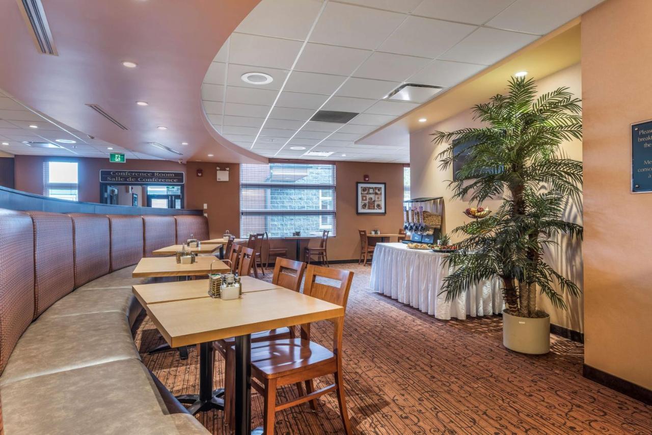 Best Western Plus, Bathurst Hotel&Suites Exterior foto