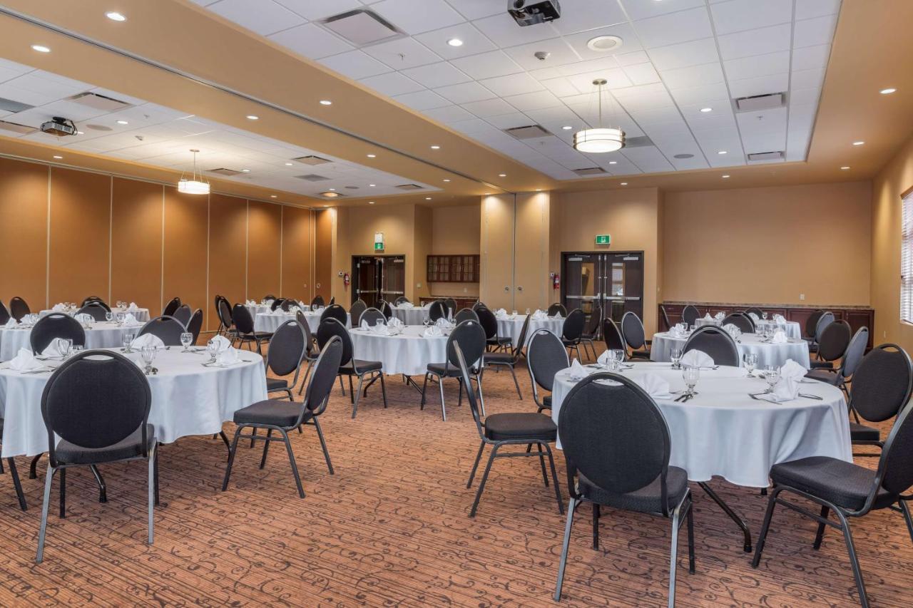Best Western Plus, Bathurst Hotel&Suites Exterior foto