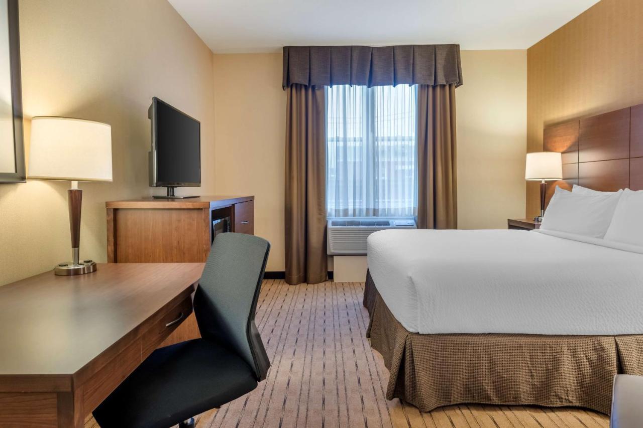 Best Western Plus, Bathurst Hotel&Suites Exterior foto