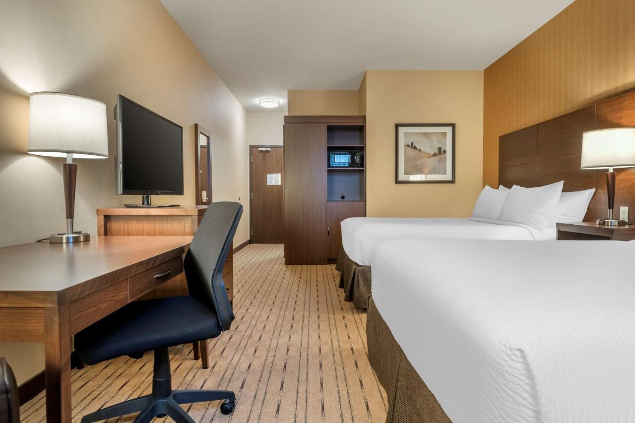 Best Western Plus, Bathurst Hotel&Suites Exterior foto