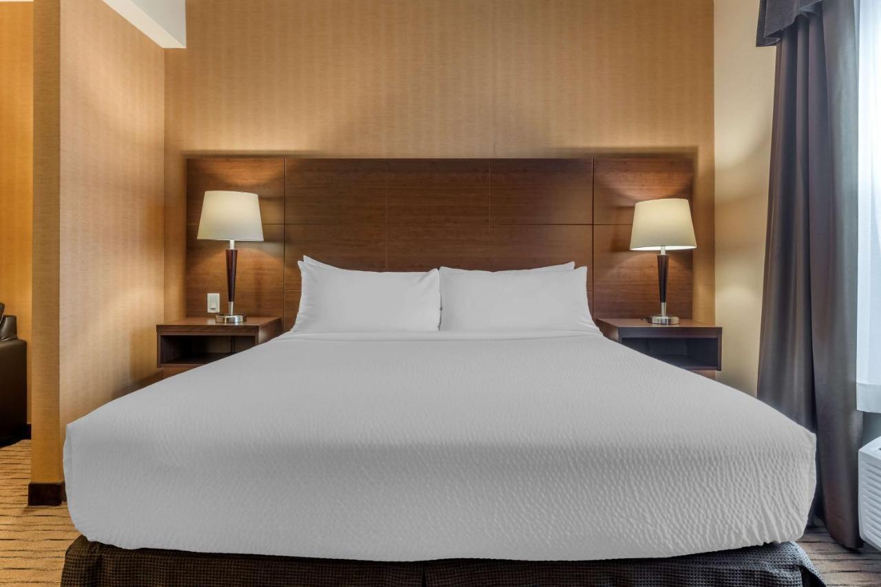 Best Western Plus, Bathurst Hotel&Suites Exterior foto