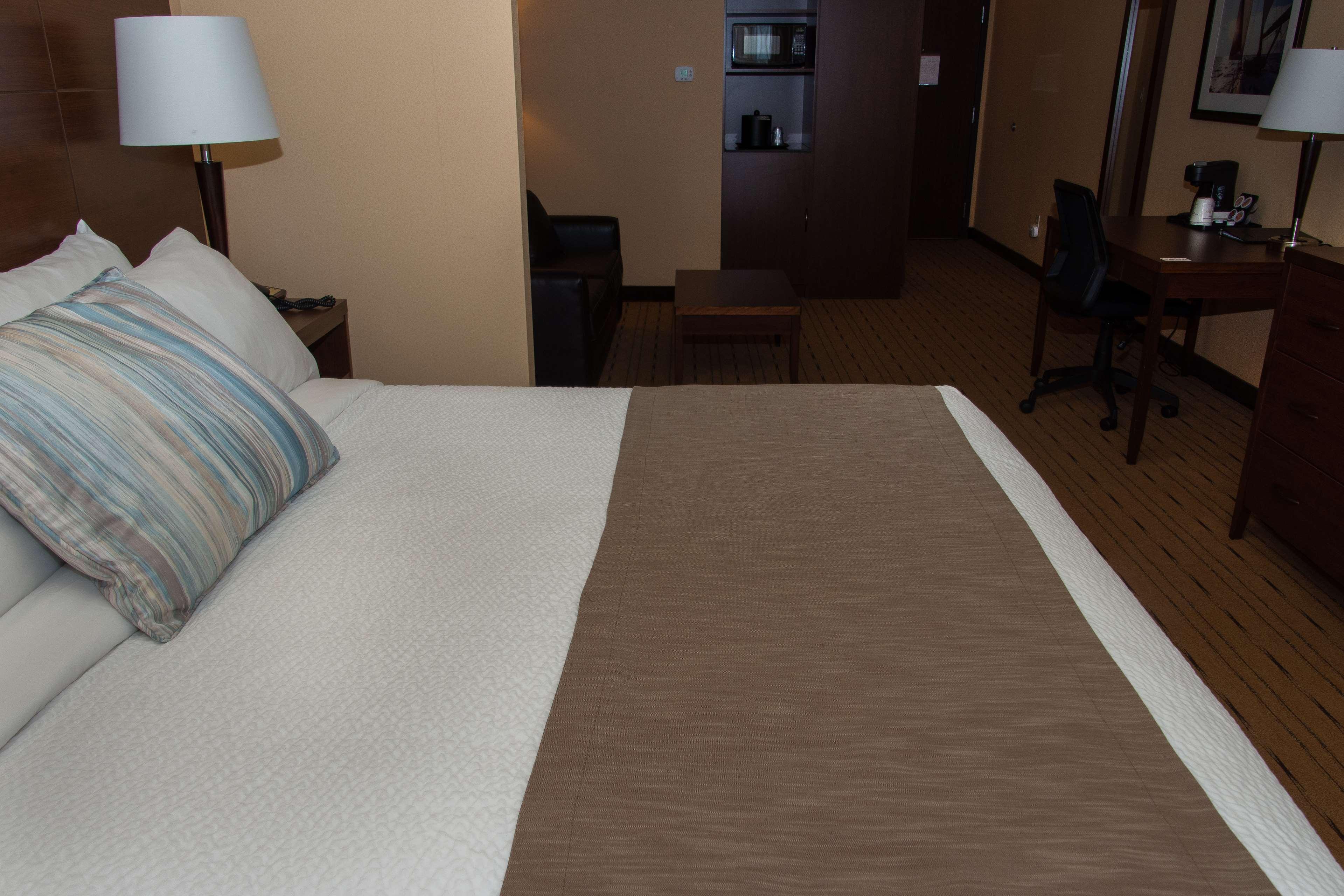 Best Western Plus, Bathurst Hotel&Suites Exterior foto